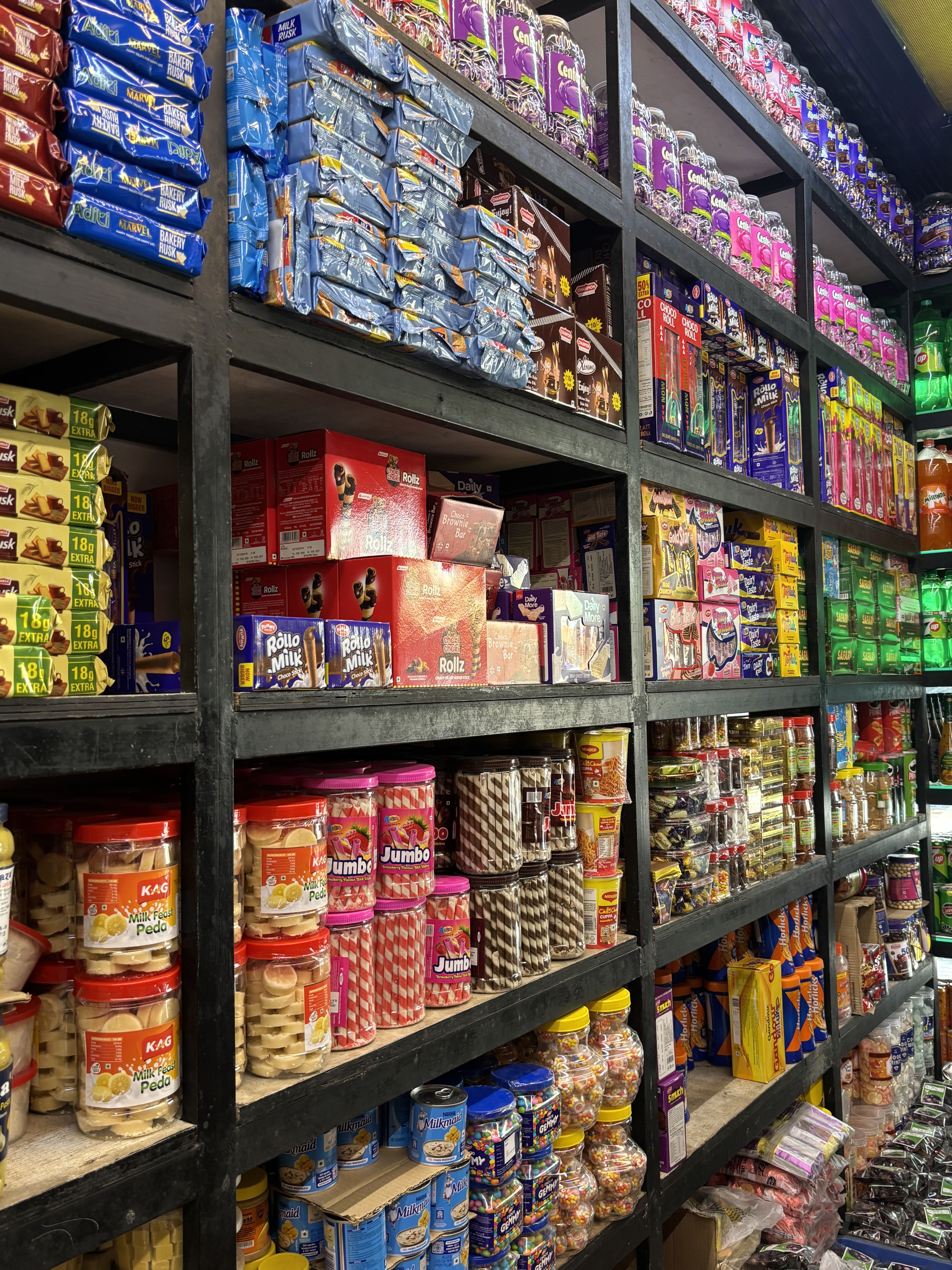 Faisal Sweets Center — Photo 9