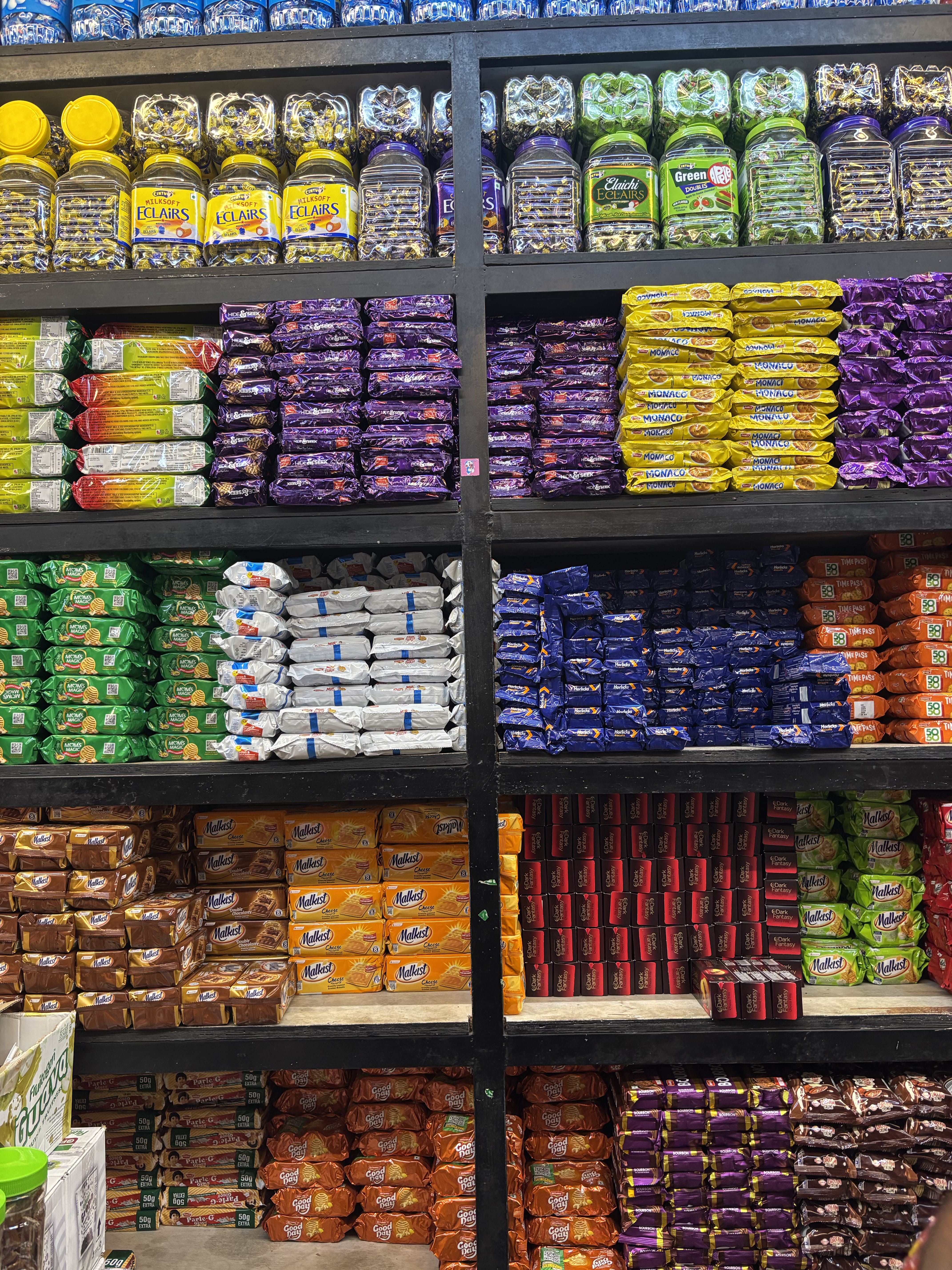 Faisal Sweets Center — Photo 13